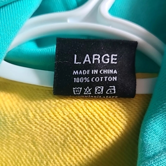 Tommyinnit L sweater (worn with a little staining) - Picture 4 of 6